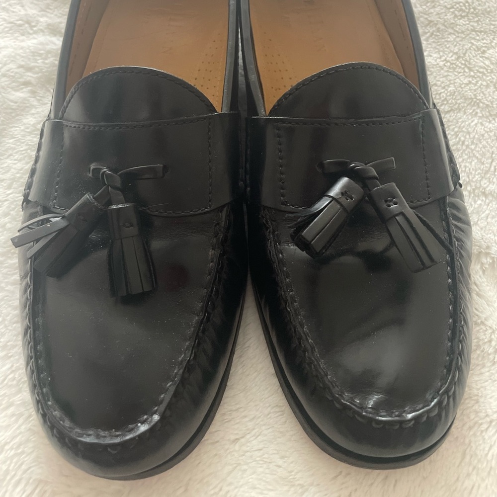 Cole Haan
Men's Pinch Penny brown tassel Loafers

$135.00